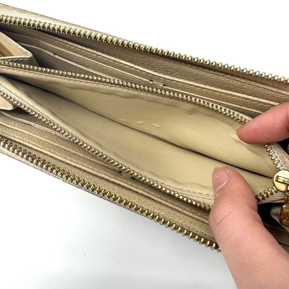 Louis Vuitton Zippy Wallet – Damier Azur Canvas – Zip Around Classic - Picture 8 of 12